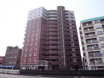 ライオンズグローベル五反野ラトーリアの外観