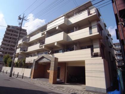 グリーンパーク第18綾瀬の外観