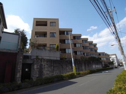 ベルテ中野江古田の外観