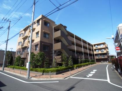 ライオンズガーデンプラザ鷺宮の外観