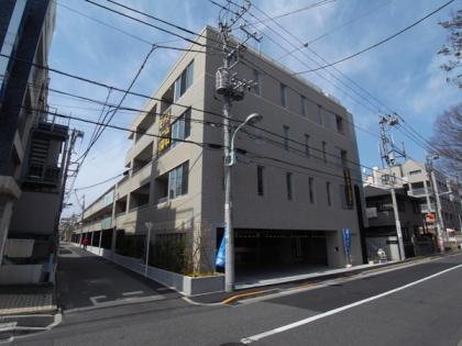 ローレルコート中杉通りの外観