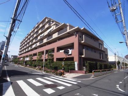 オーベル梅島グレースガーデンの外観