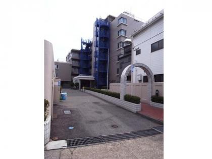 ストークマンション梅島の外観