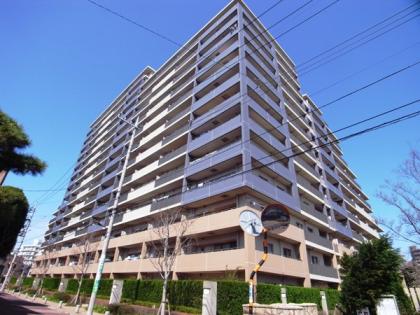 プラウドシティ梅島の外観