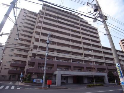 東京アクアージュの外観