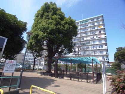 秀和西新井レジデンスの外観