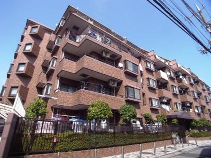 ライオンズマンション西新井本町の外観