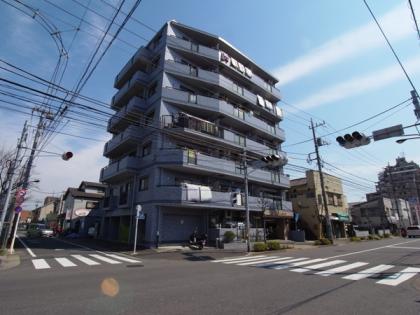 セザール第三西新井大師の外観