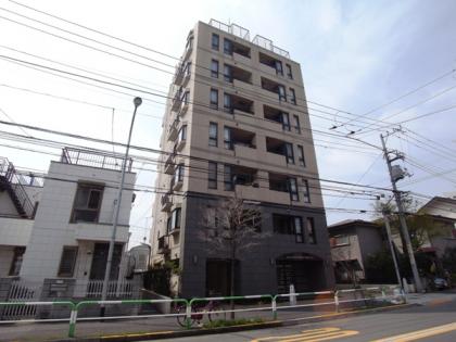 デュオスカーラ古河庭園の外観