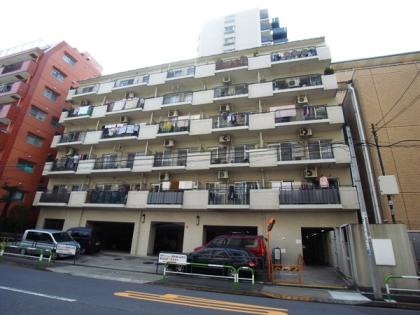 東十条グリーンハイツの外観