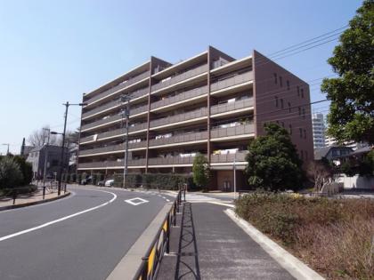 ガーデンホーム亀有パークフォートの外観