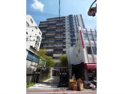 ライオンズ亀有駅前レジデンスの外観