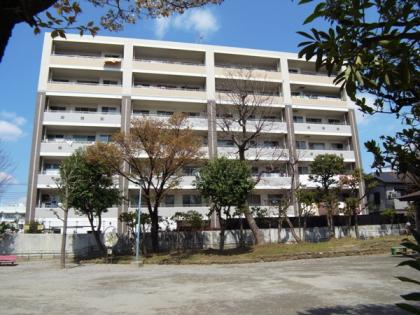 リリーベルお花茶屋の外観