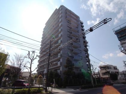 四つ木パークホームズの外観