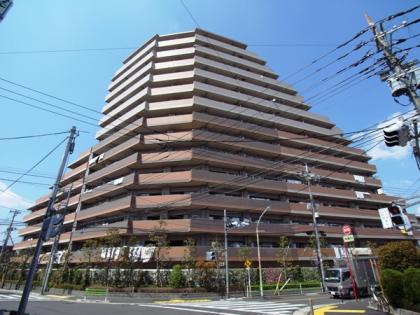 ライオンズシティお花茶屋の外観