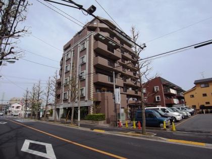 ダイアパレス一之江の外観