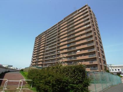 ソルグランデメイツ浮間公園の外観