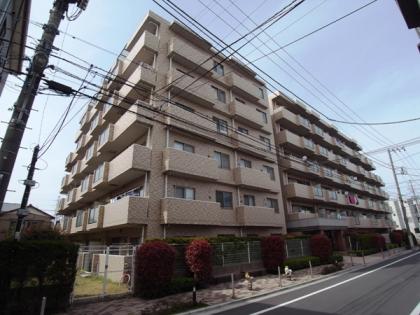 ローヤルシティ一之江の外観