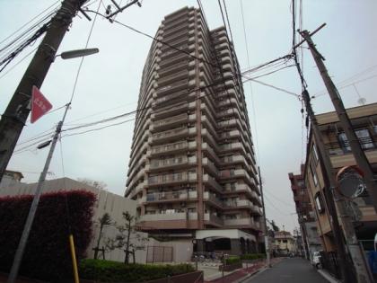 ライオンズタワー赤羽の外観