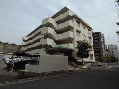 リレント赤羽の外観