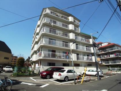 西赤羽グリーンハイツの外観