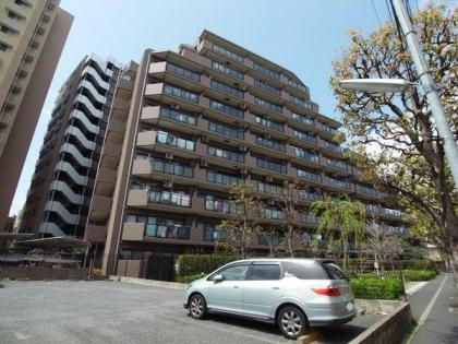 ライオンズマンション小岩プラザの外観