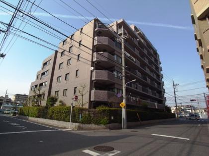 クリスタルハイム瑞江の外観