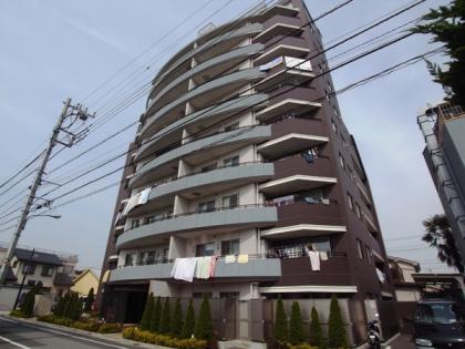 ファーストシーン瑞江の外観