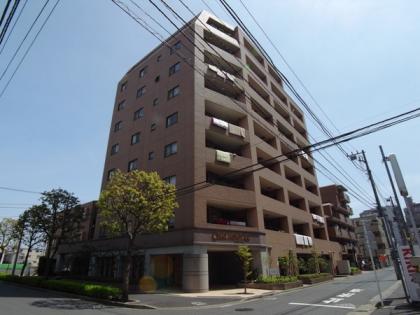 セザール篠崎駅前の外観