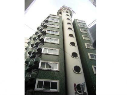 瀬里奈グリーンハイツの外観