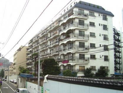 秀和参宮橋レジデンスの外観