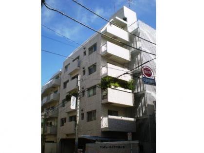 サンビューハイツ神宮の外観