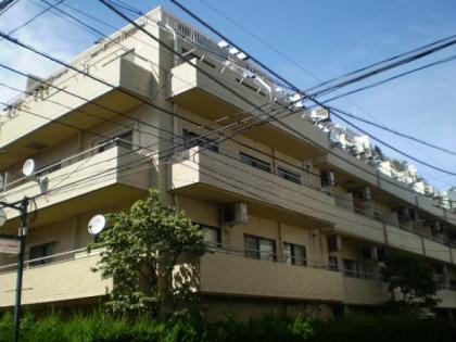 ライオンズマンション千駄ヶ谷第2の外観