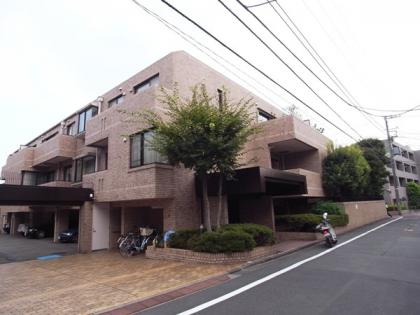 代々木パークマンションの外観