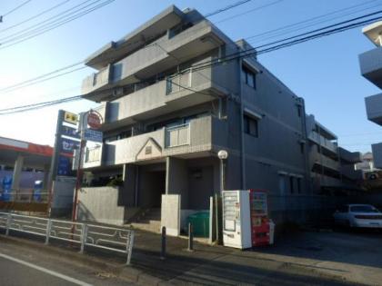 リベルテ南万騎が原の画像1枚目（外観、エントランス、前面の通り等）