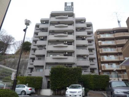 ナイスアーバン根岸森林公園の画像1枚目（外観、エントランス、前面の通り等）