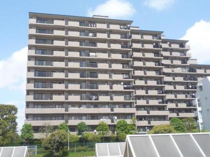 グレーシアいずみ野の画像1枚目（外観、エントランス、前面の通り等）