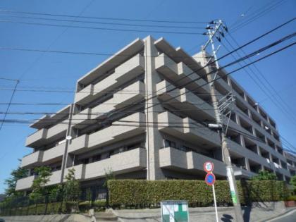 ファミール保土ケ谷グランビューの画像1枚目（外観、エントランス、前面の通り等）