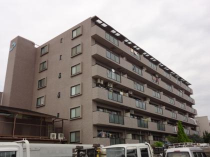 ネオステージ弥生台の画像1枚目（外観、エントランス、前面の通り等）