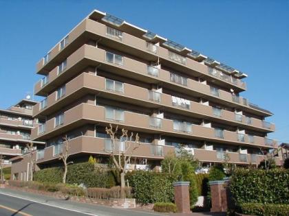 プランヴェール緑園都市の画像1枚目（外観、エントランス、前面の通り等）