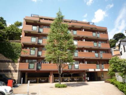 サンクタス横濱山手の画像1枚目（外観、エントランス、前面の通り等）