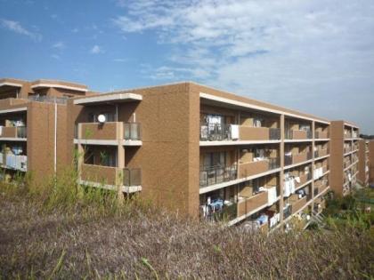 アリスガーデン横浜２番館の画像1枚目（外観、エントランス、前面の通り等）