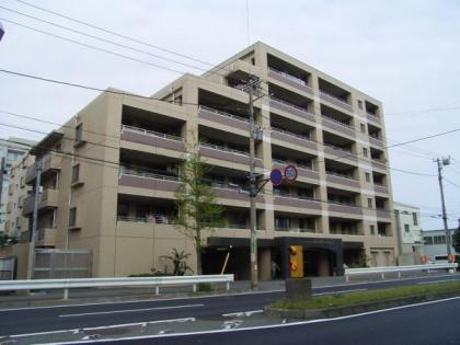 ライオンズマンション横濱本牧ベイステージの画像1枚目（外観、エントランス、前面の通り等）