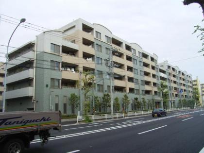 ライオンズステージ横濱キャナルスクエアの画像1枚目（外観、エントランス、前面の通り等）