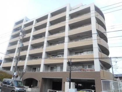 ネオスアクシア横浜鶴ヶ峰の画像1枚目（外観、エントランス、前面の通り等）