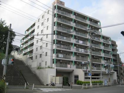 アークプラザ希望が丘の画像1枚目（外観、エントランス、前面の通り等）