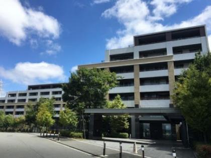 センターフォート　メインエントランス