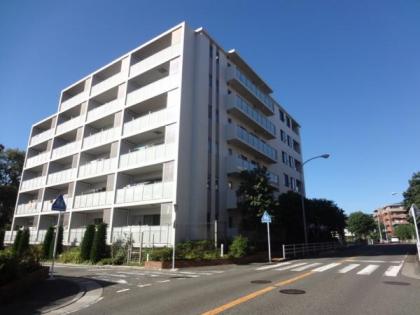 プレミスト緑園都市コリーナコートの画像1枚目（外観、エントランス、前面の通り等）