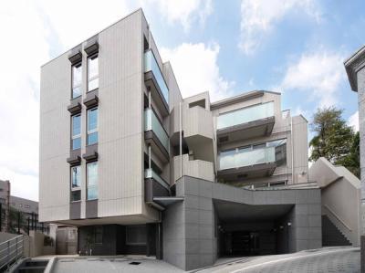 ルジェンテ中落合西坂　マンション外観