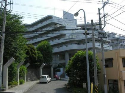 さちが丘ダイカンプラザスポーツメントの画像1枚目（外観、エントランス、前面の通り等）